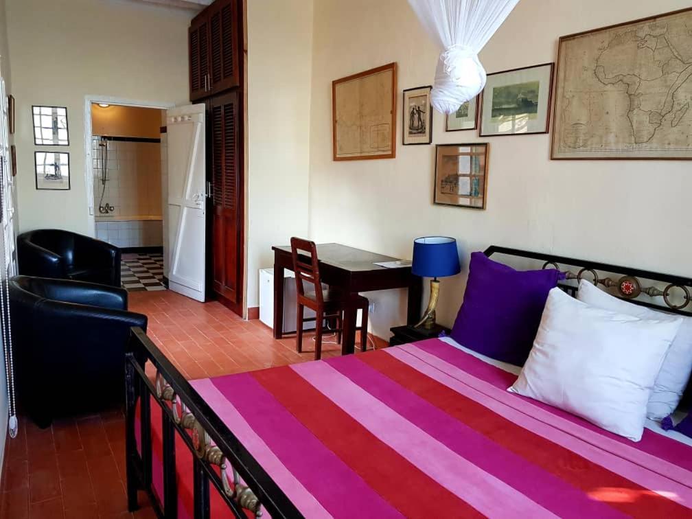 Chez Olivier - Ile De Đảo Gorée Ngoại thất bức ảnh