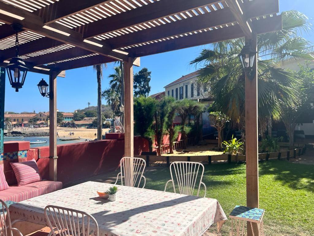 Chez Olivier - Ile De Đảo Gorée Ngoại thất bức ảnh