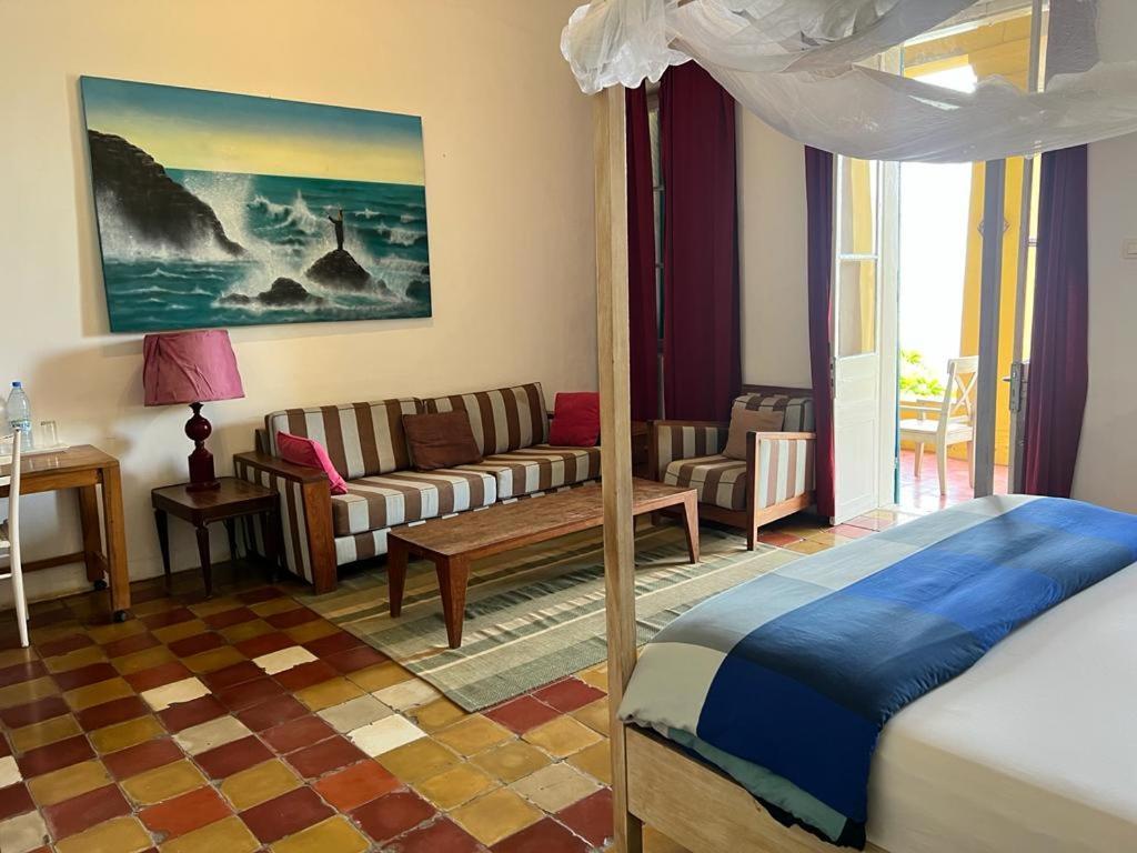 Chez Olivier - Ile De Đảo Gorée Ngoại thất bức ảnh